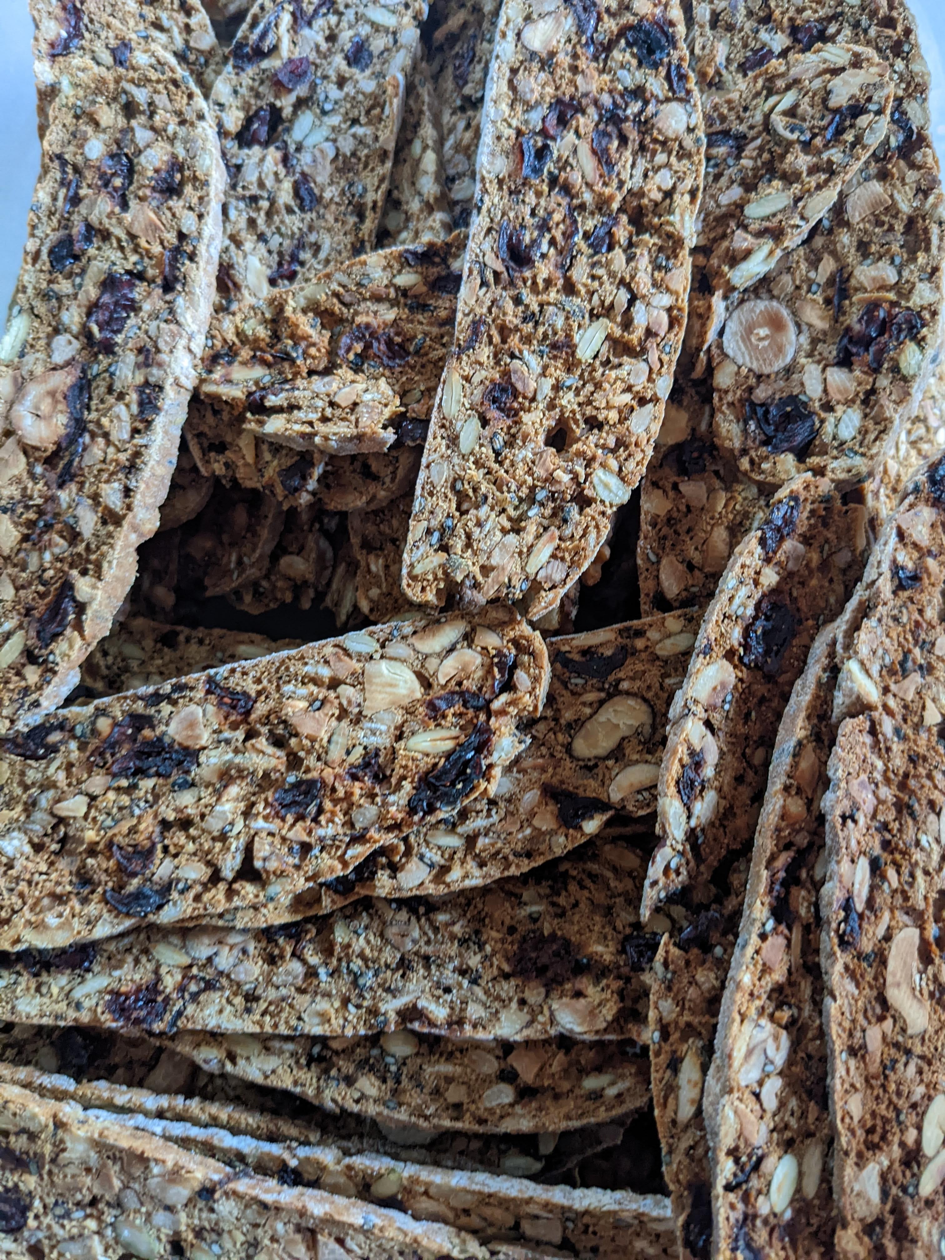 fruit and nut crackers